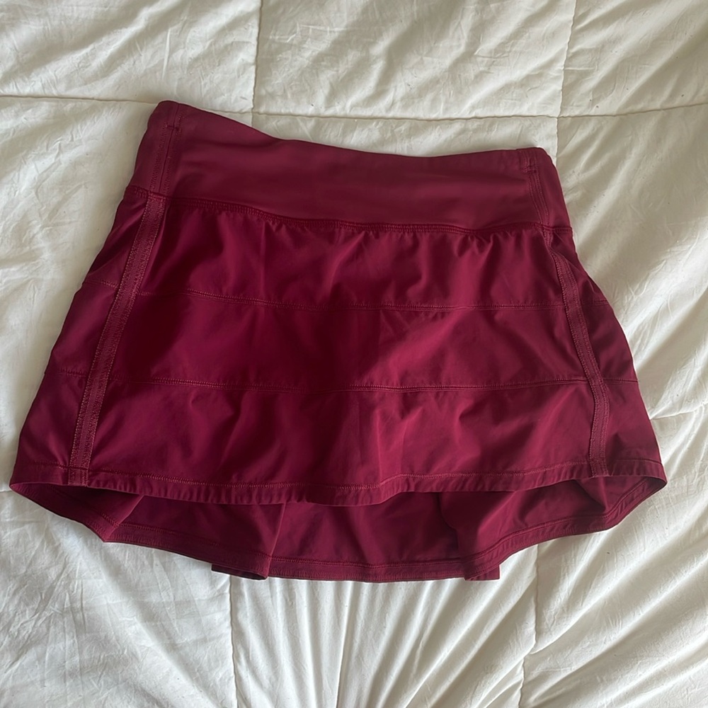 Lululemon pace rival skirt